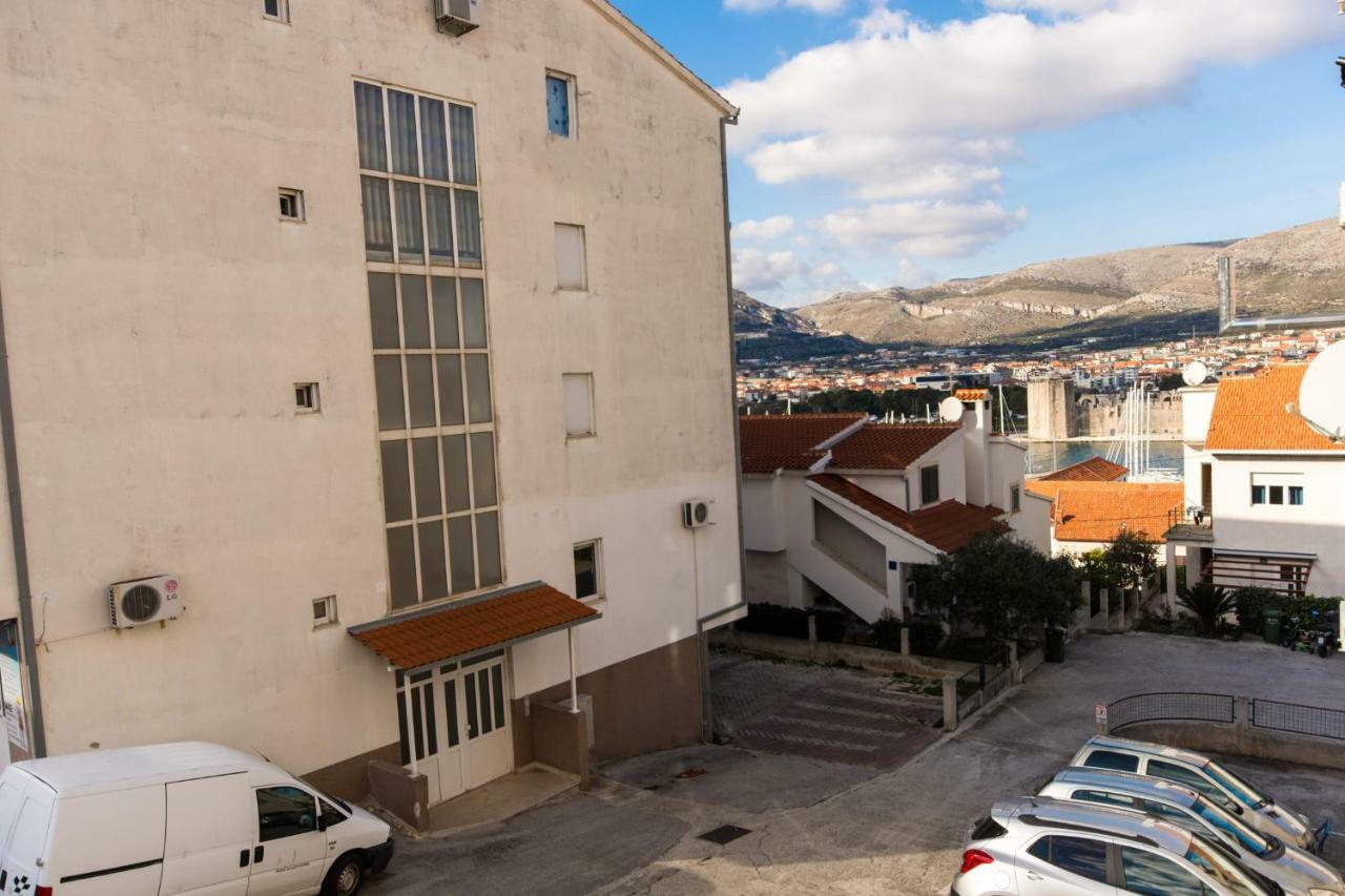 Ferienwohnung Apartman Ruza Trogir Exterior foto