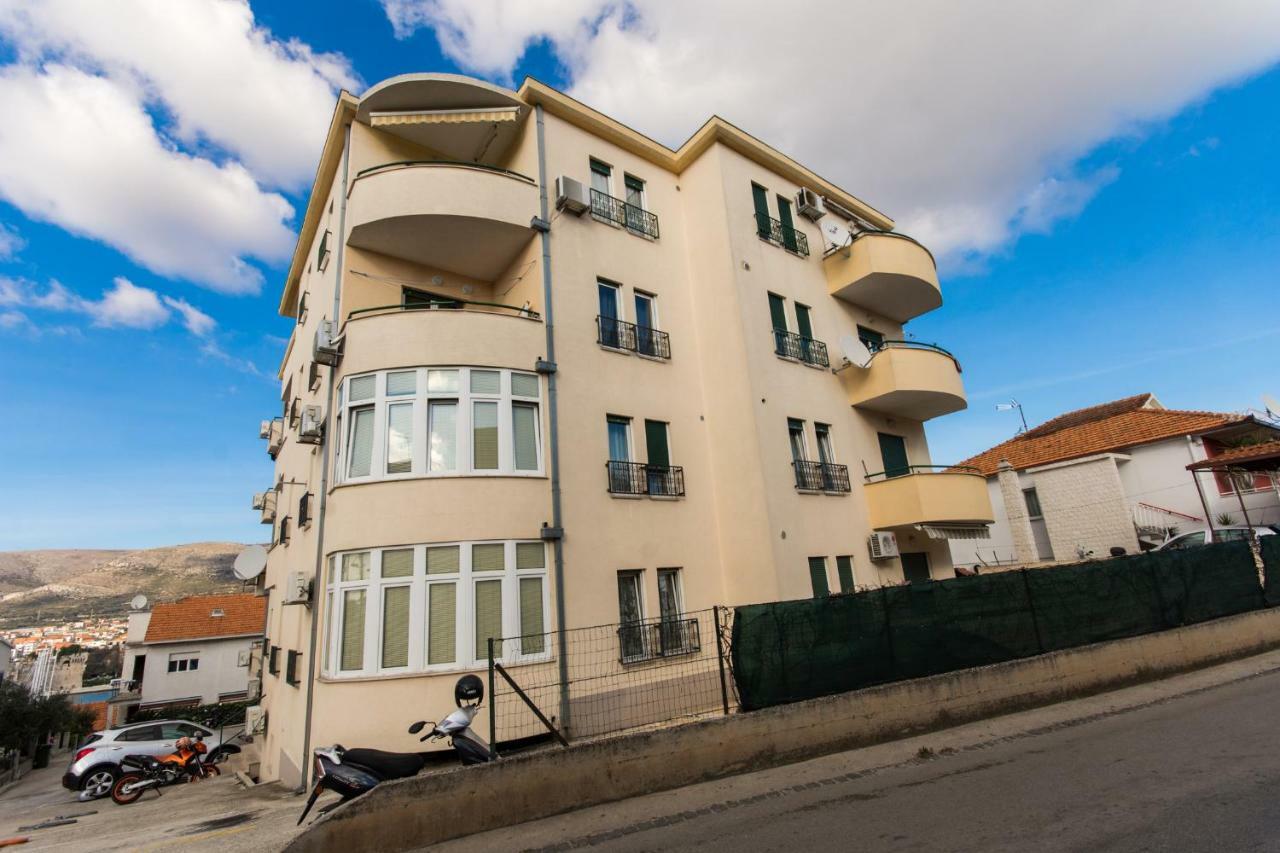 Ferienwohnung Apartman Ruza Trogir Exterior foto